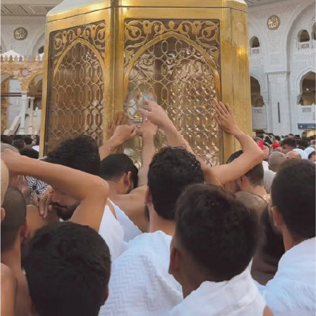 4-Star May Umrah Packages 2026 - Cheap Umrah Packages